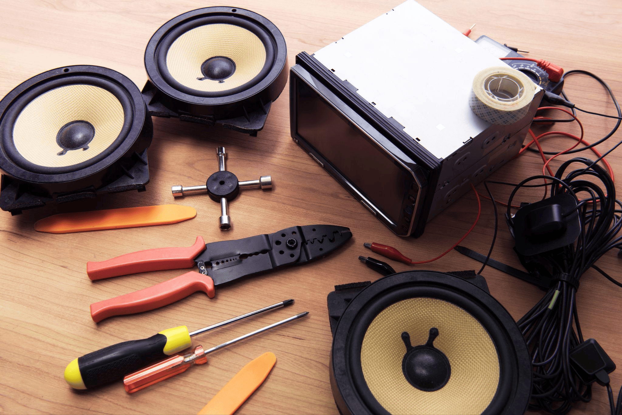 自分でカーオーディオを交換する際に準備するもの