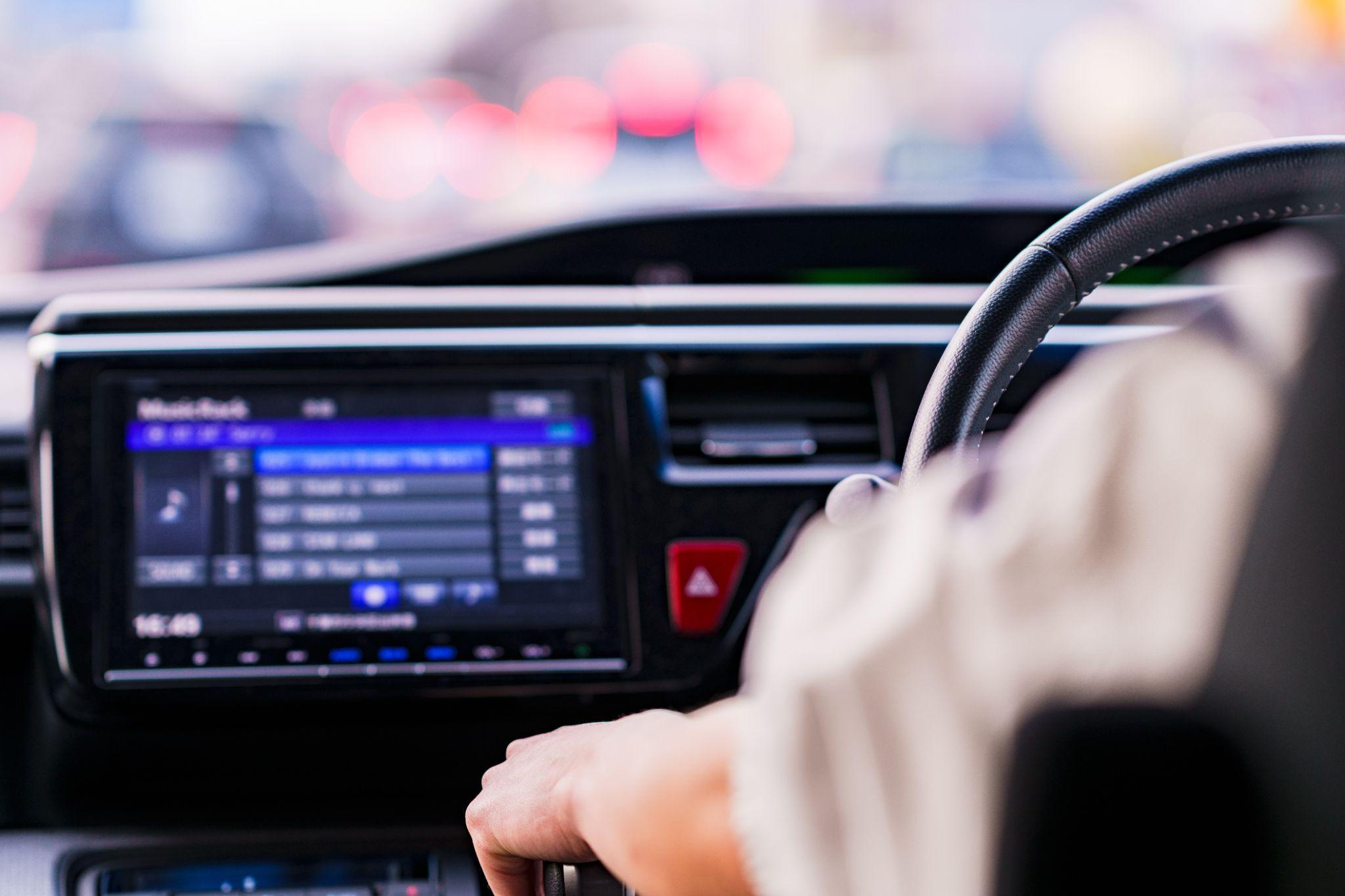 カーオーディオの種類と選び方