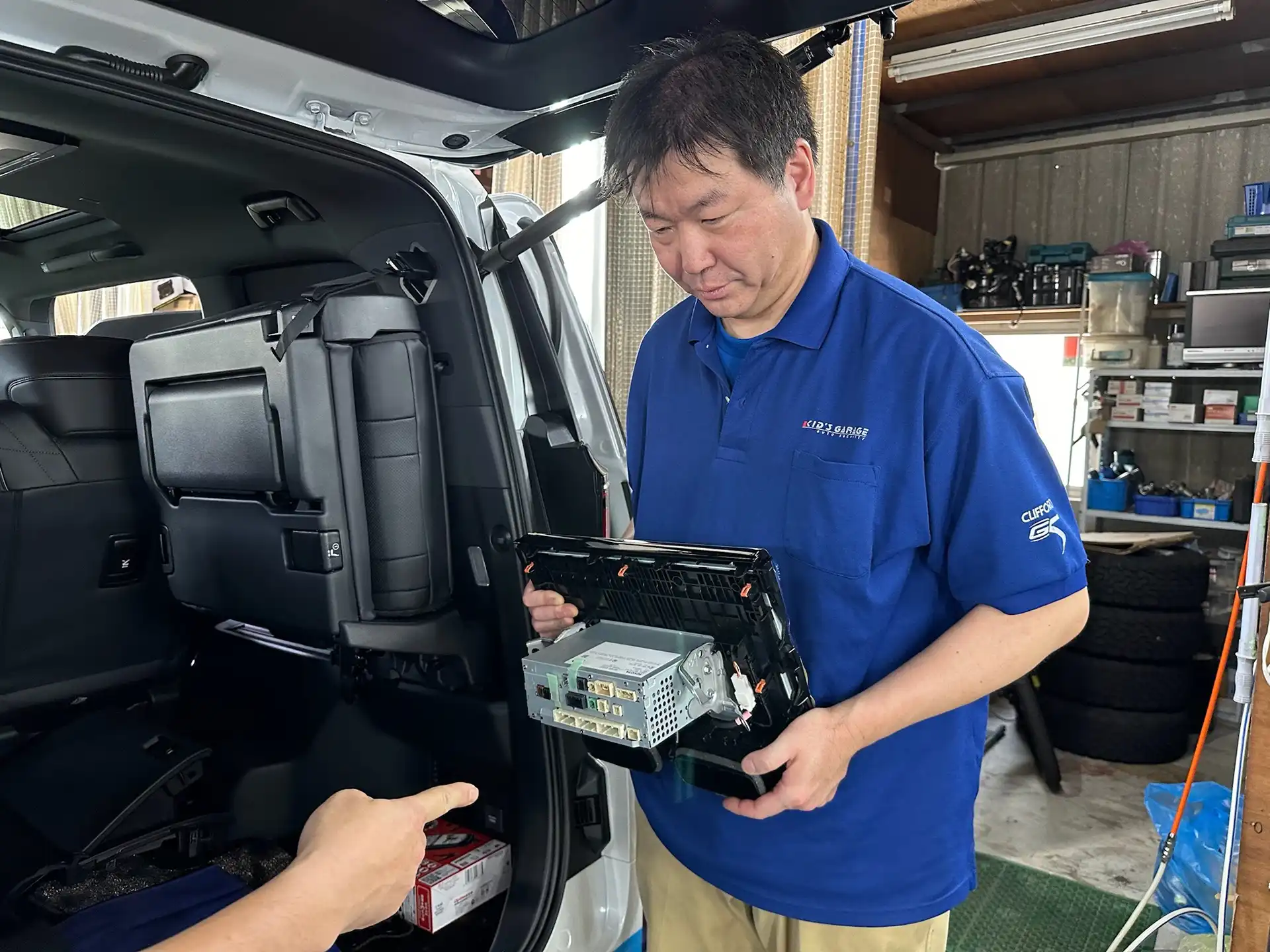 �L�b�Y�K���[�W���É��C���X�g�[���[�ҁ@�{�H�C���[�W